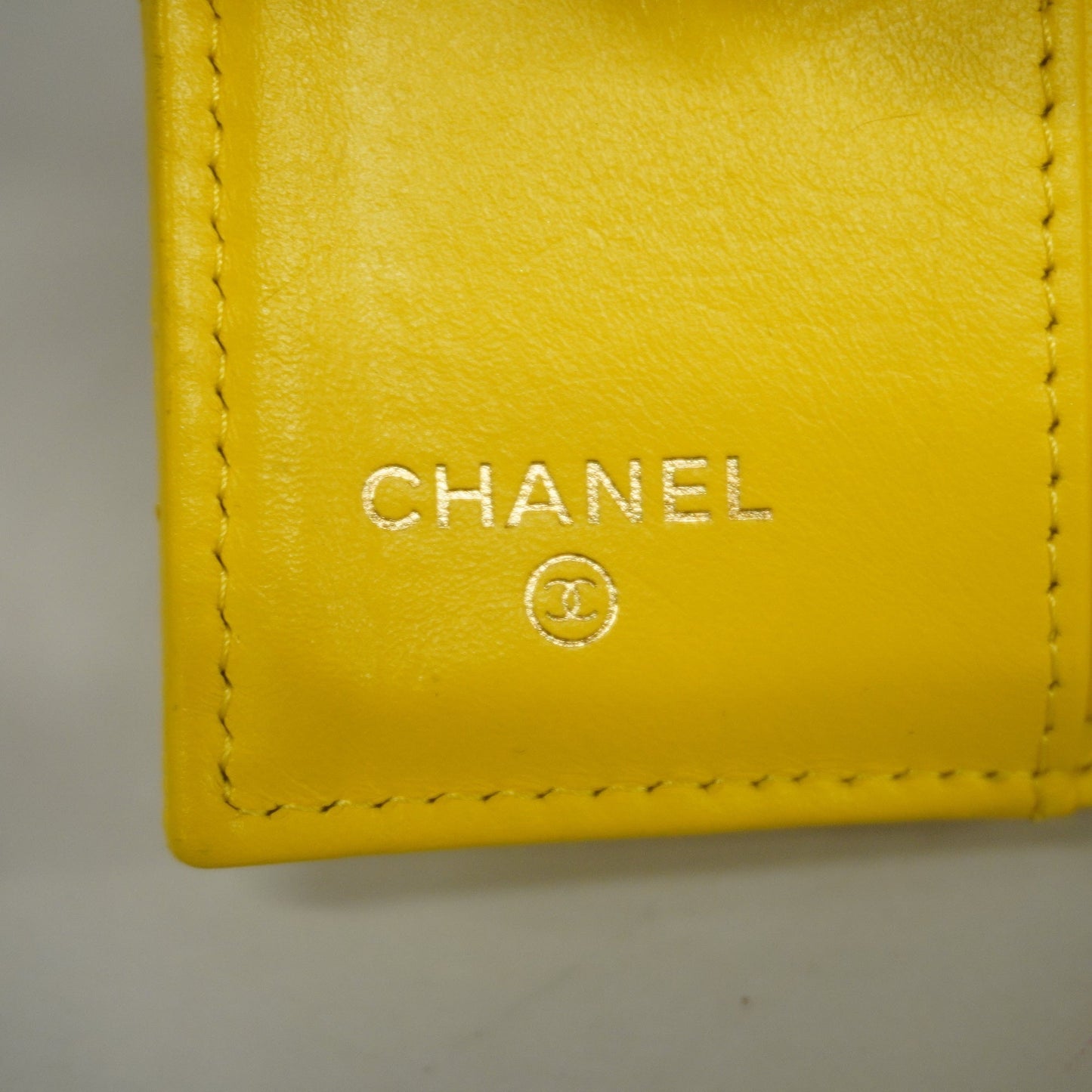 ChanelAuth Matelasse Tri-fold Wallet Gold Metal Fittings Women's Caviar Leather