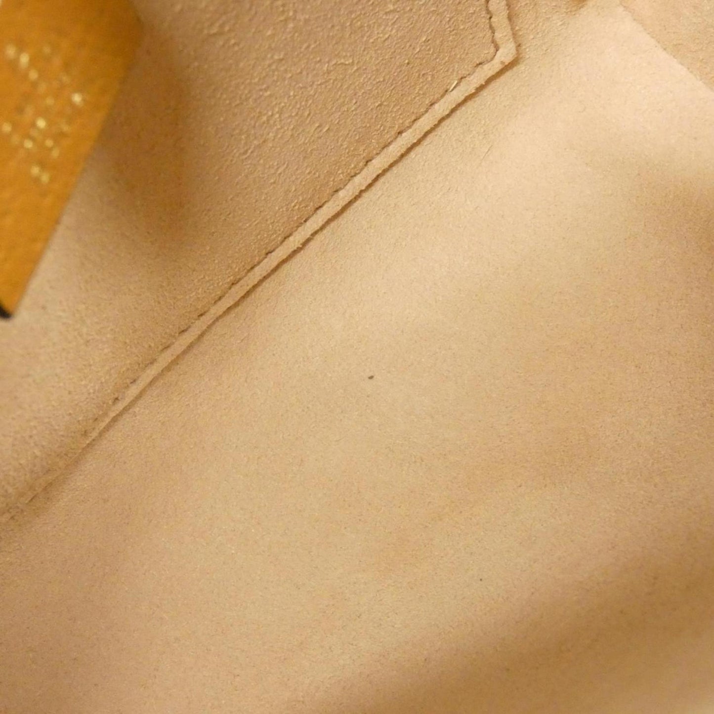 Gucci Beige Light Brown Gg Supreme Leather Shoulder Bag