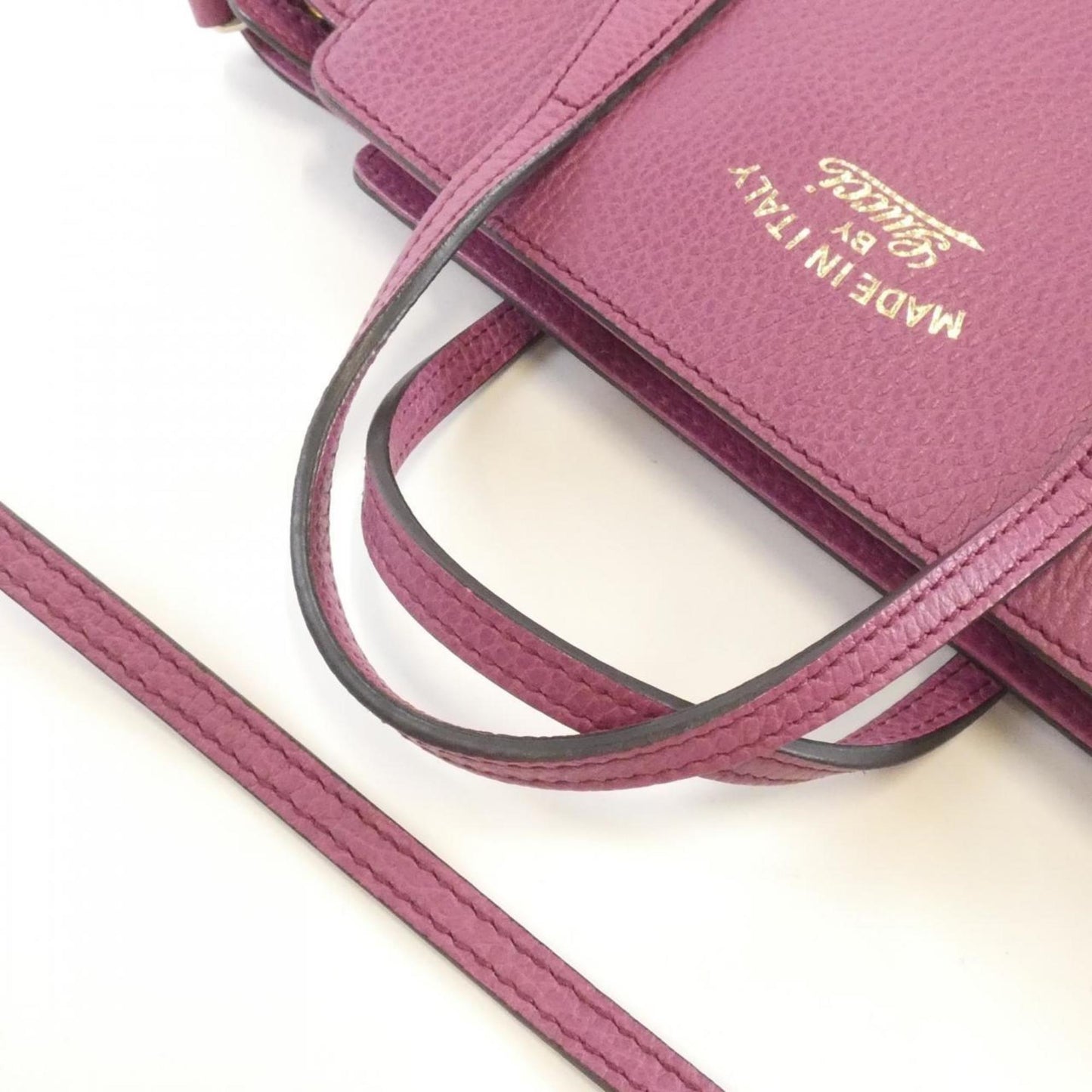 Gucci Gold Leather Handbag