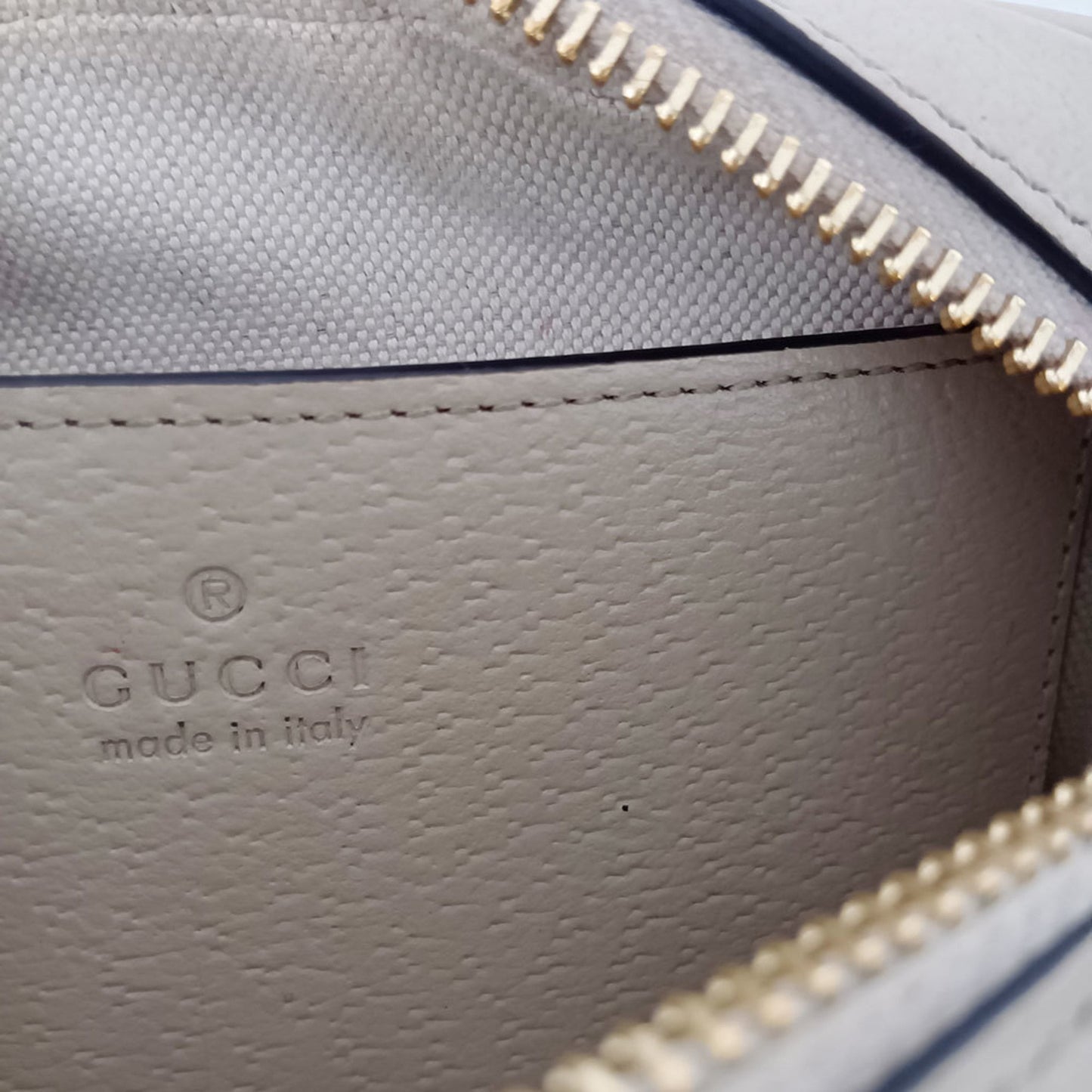 Gucci Beige Gg Supreme Leather Shoulder Bag