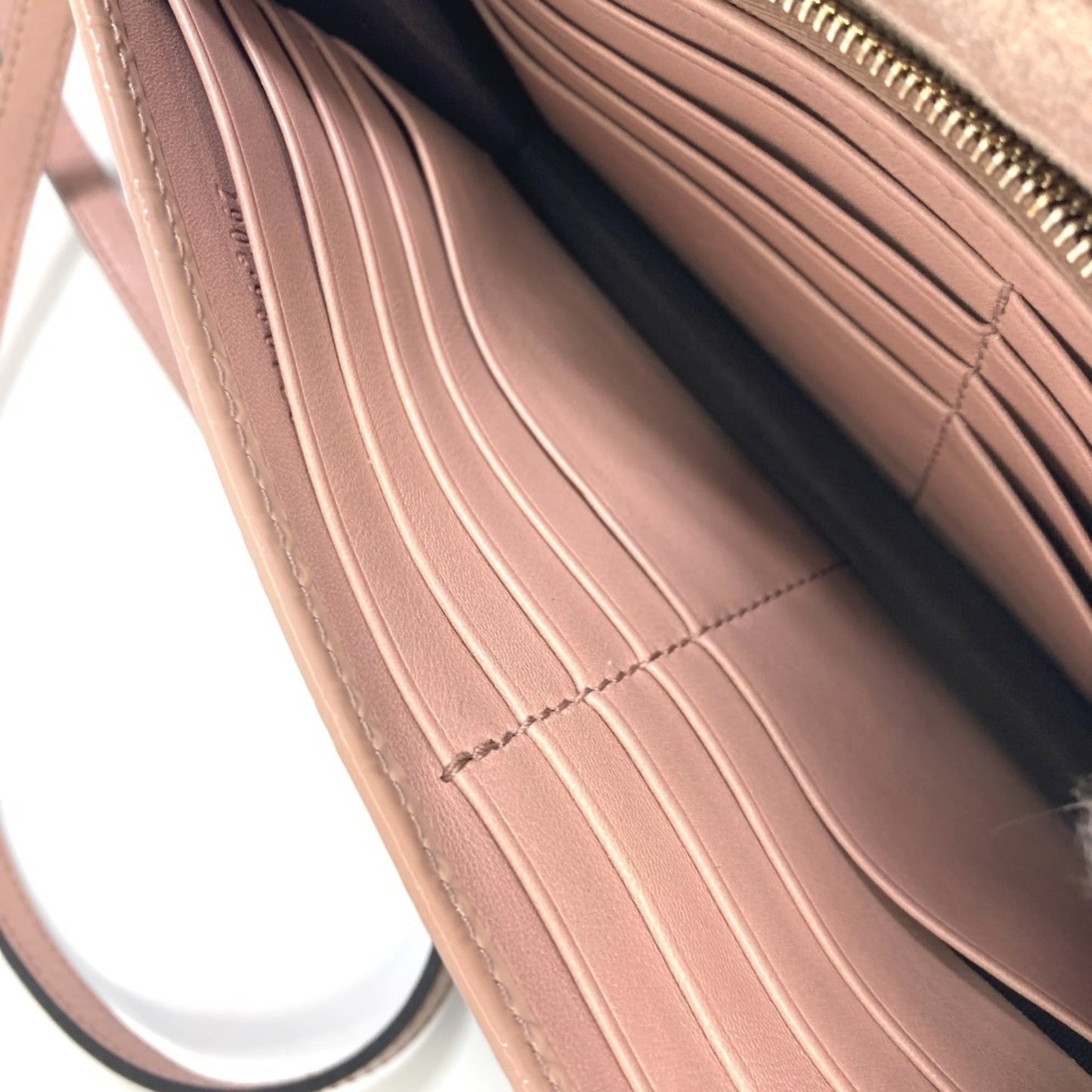 Gucci Beige Shoulder Bag