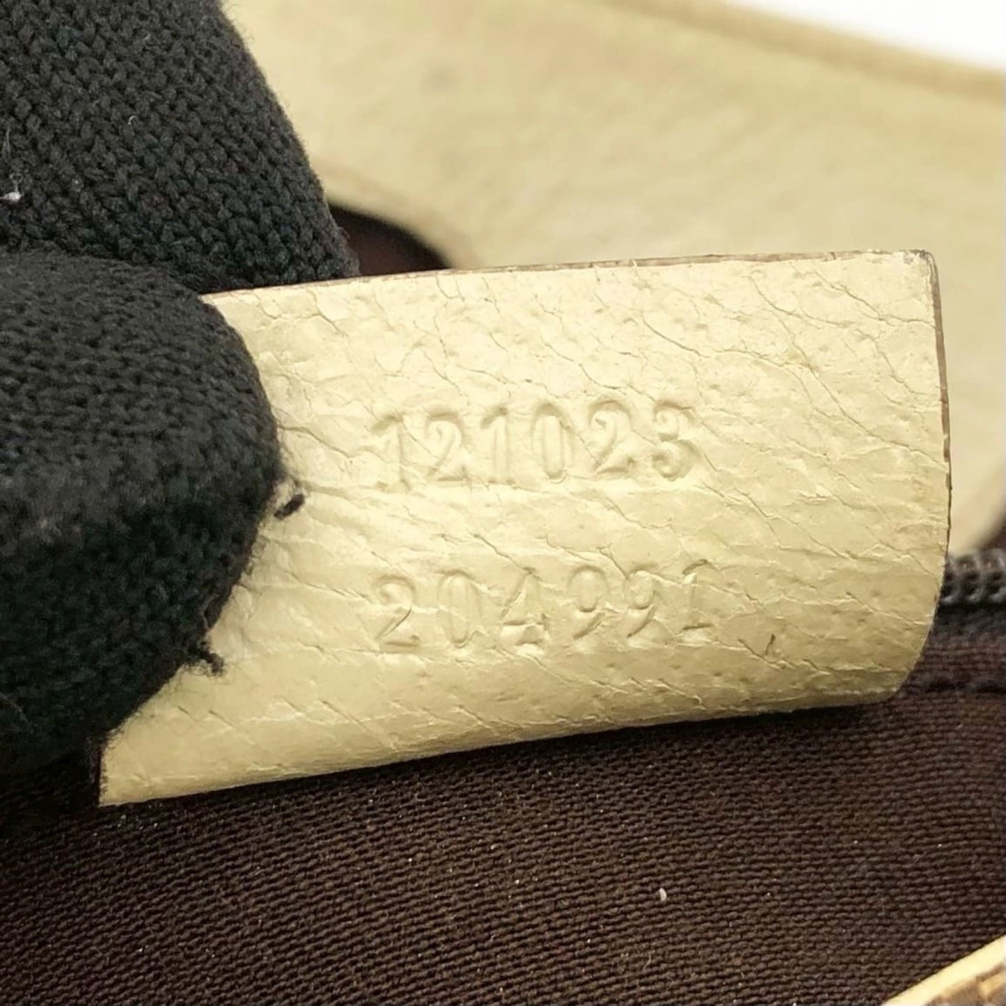 Gucci Gg Canvas Beige Gg Canvas Handbag Tote Bag