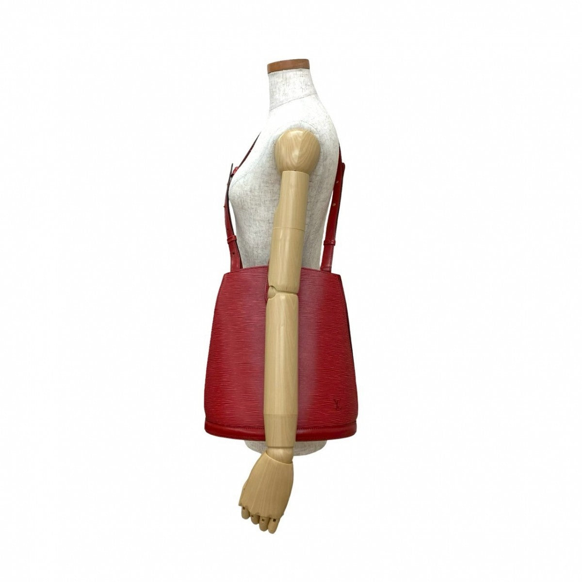 Louis Vuitton Epi Cluny Leather Red Shoulder Bag