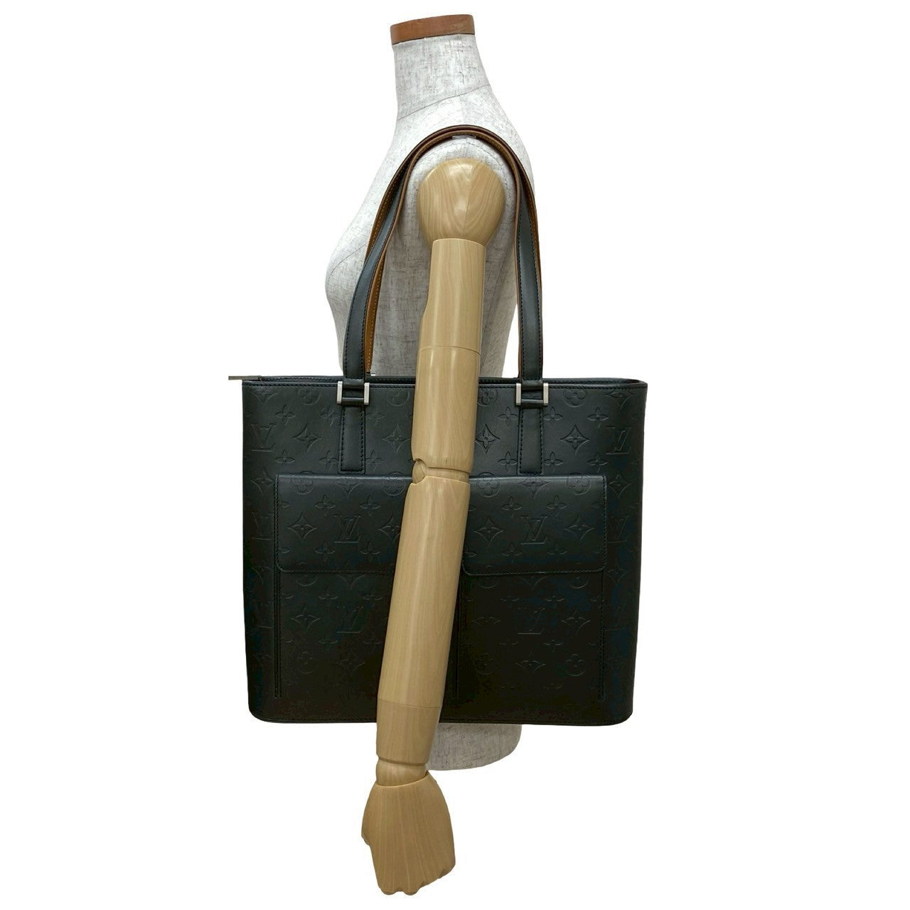 Louis Vuitton mat Willwood Monogram Leather Black Tote Bag