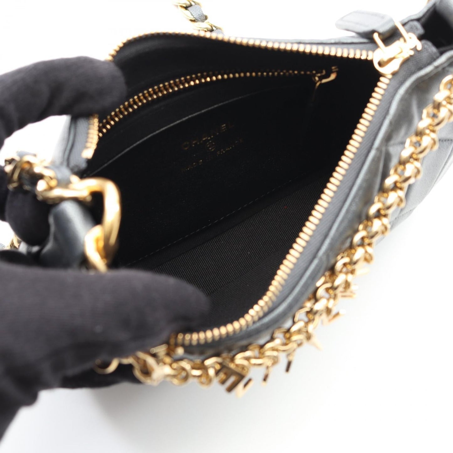 Chanel Matelasse Leather Shoulder Bag