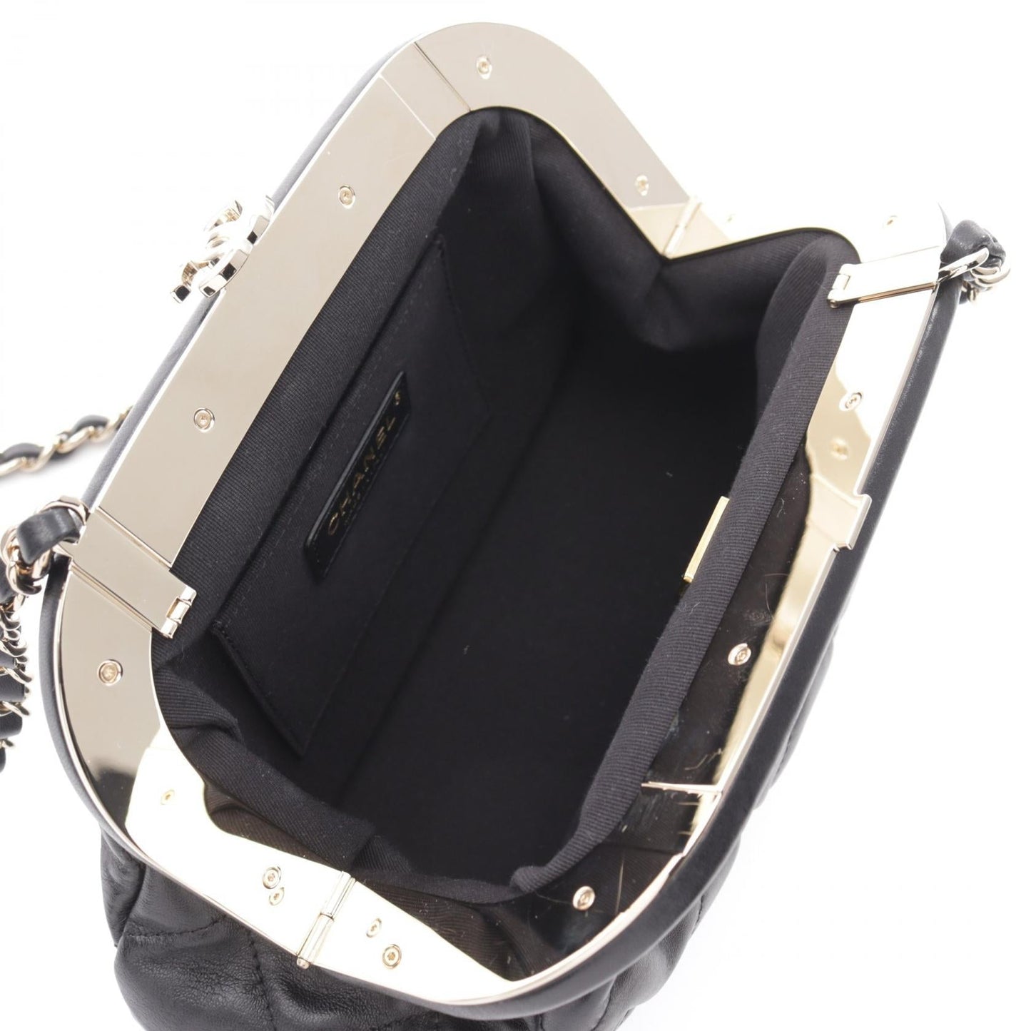 Chanel Matelasse Leather Shoulder Bag 13