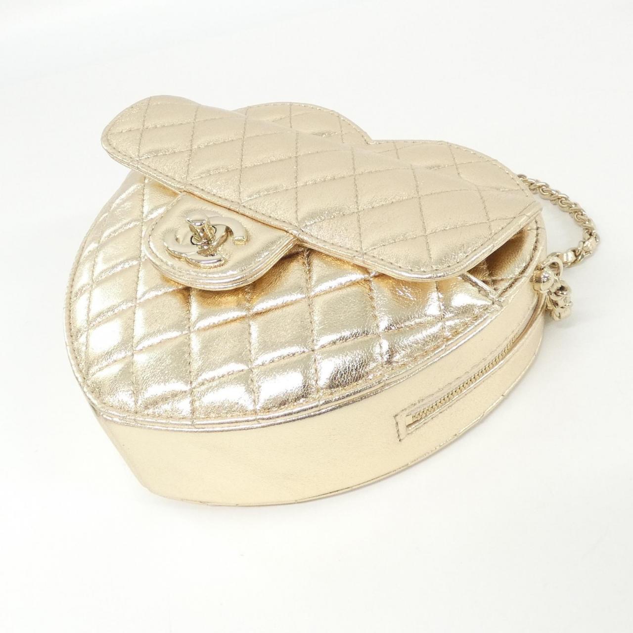 Chanel AS5764 Metallic Lambskin Shoulder Bag