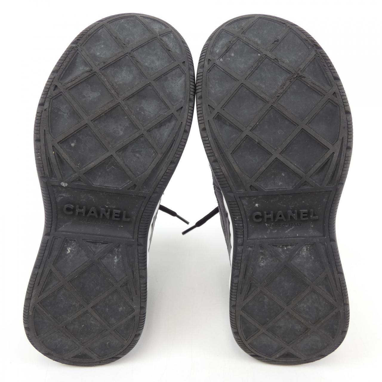 Chanel G45331B14494 Suede Calfskin Sneakers