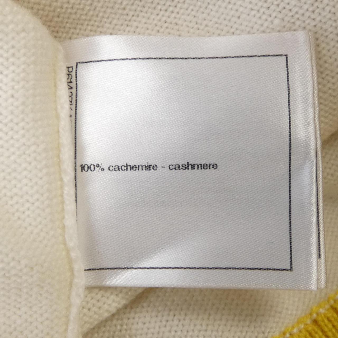 Chanel P61427K46799 Cashmere Cardigan Bag