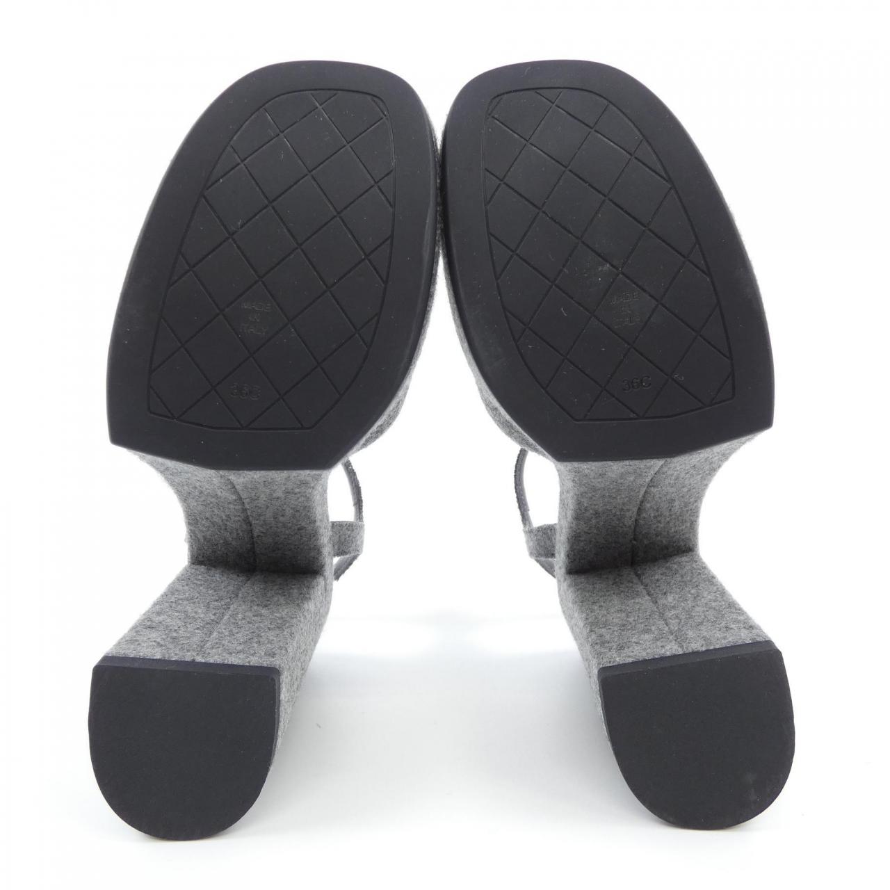 Chanel G45740B17146 Wool Sandals