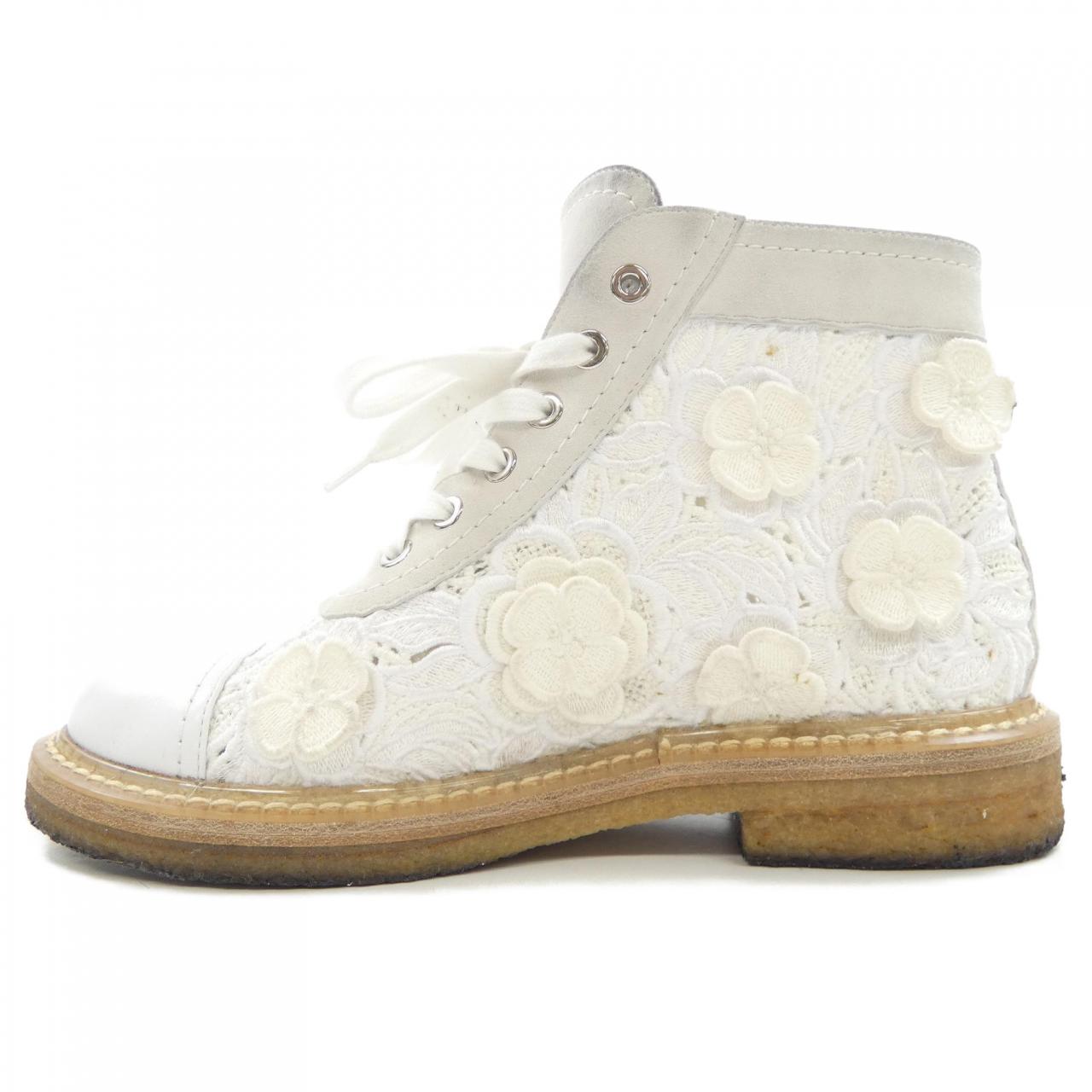 Chanel G34862Y53254 Flower Embroidery Lambskin Boots for Women