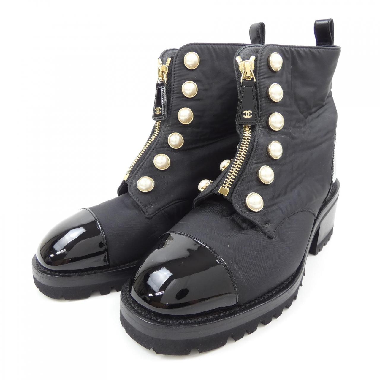 Chanel G45183B13923 Fabric Patent Calfskin Imitation Pearl Boots for Women