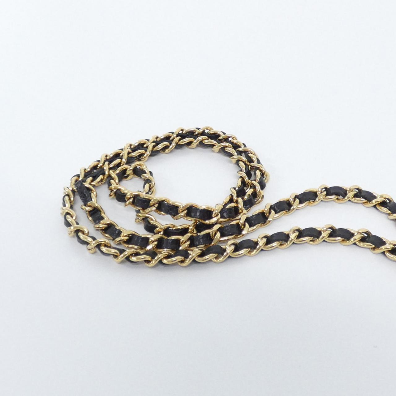 Chanel Timeless Classic Caviar Skin Chain Wallet