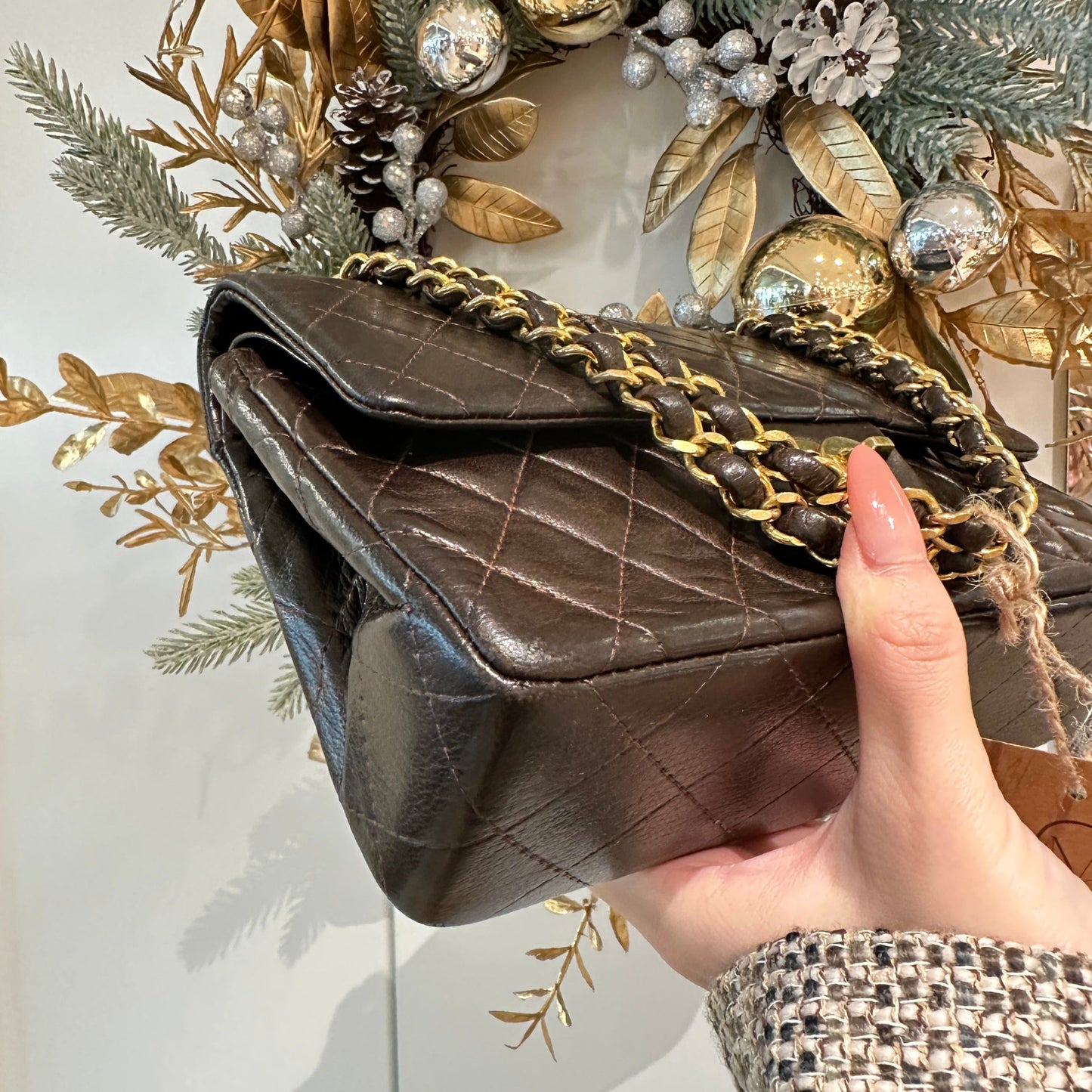 Chanel class flap bag(brown)