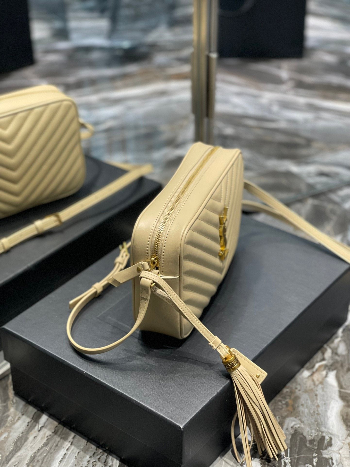 YSL Saint Laurent Lou Crossbody Bag Ysl 612544Dv7072721 4922