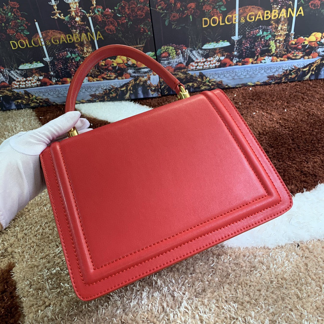 Metop Qualityum Devotion Red Travel Bag