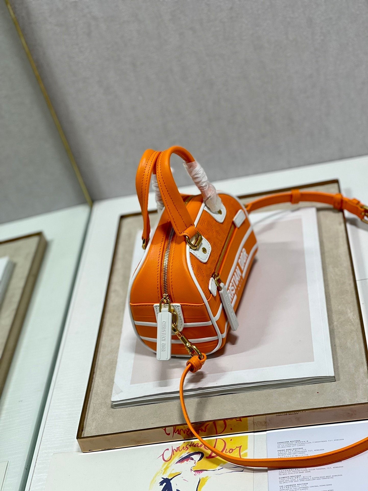 Vibe Zip Bowling Cd Orange Mini Travel Bag