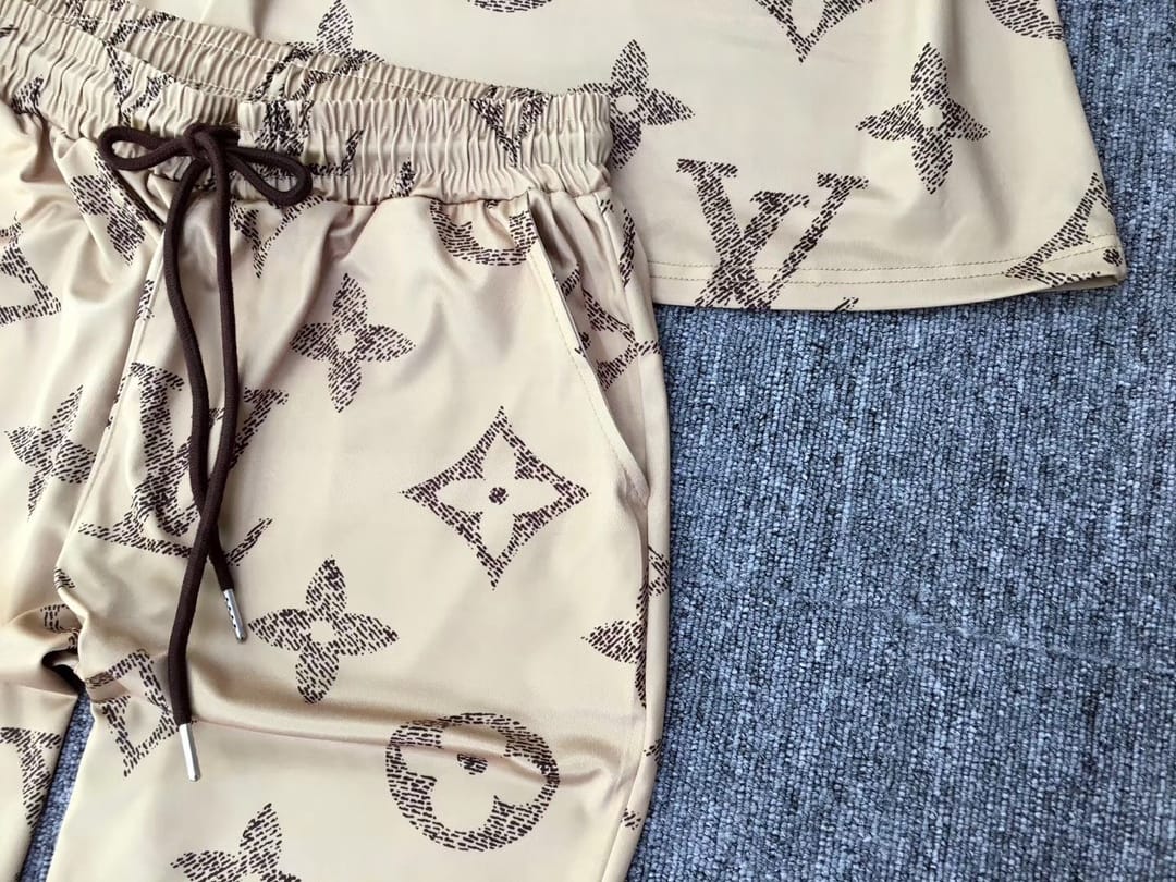 Louis Vuitton Jogger and Tshirts Set (Tracksuit)