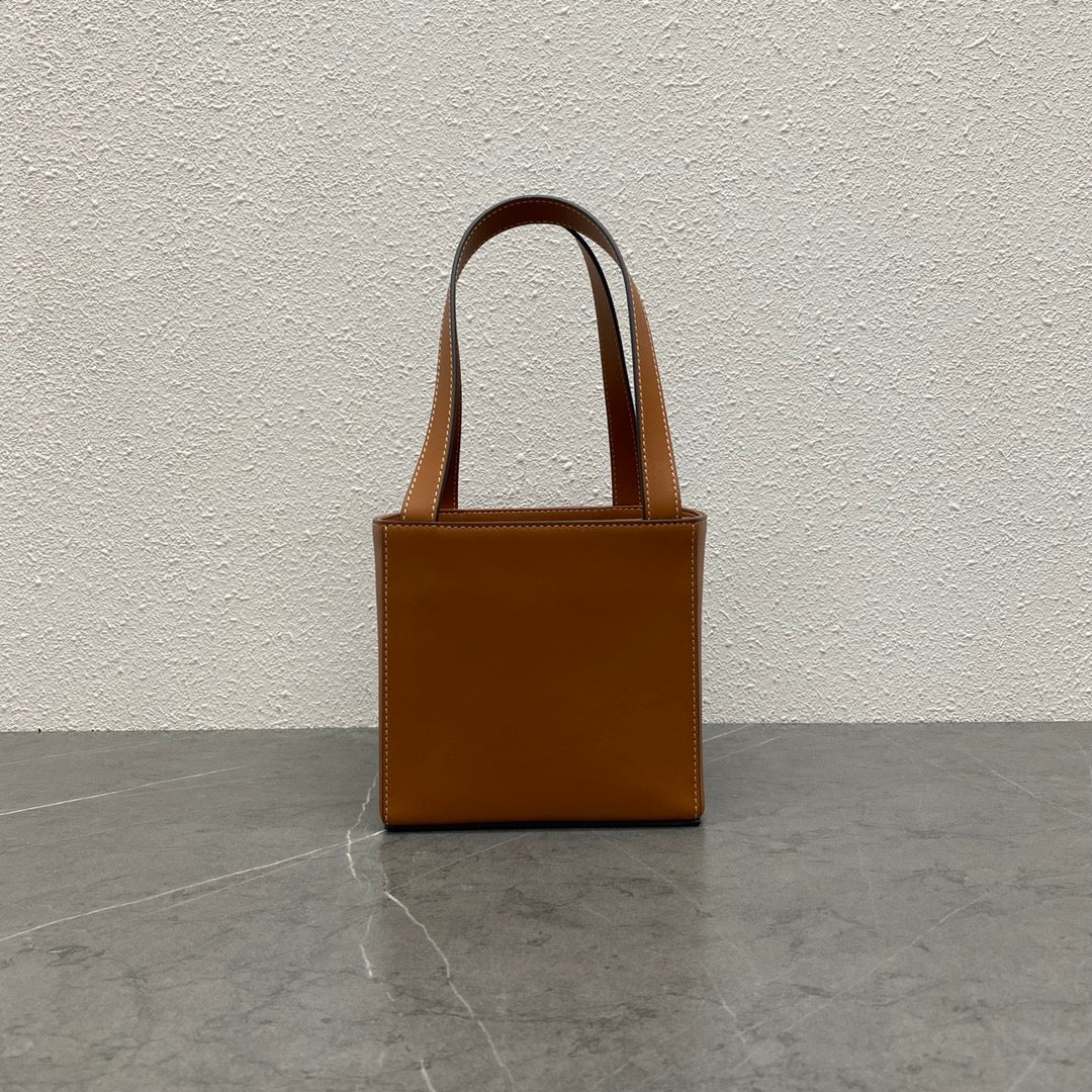 Top Quality Cube Bag Cuir Triomphe Square Tan Travel Bag 6In15Cm 3481