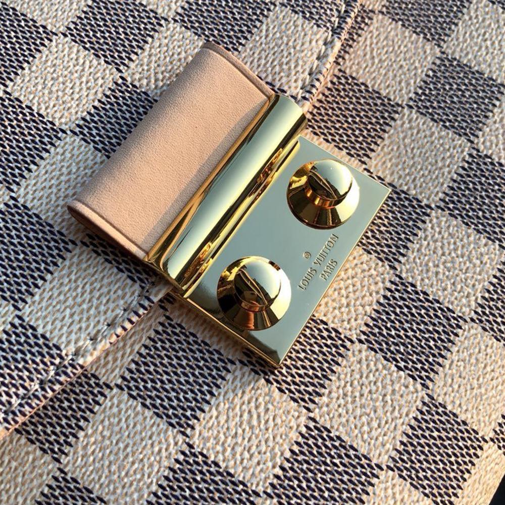 Louis Vuitton CROISETTE Damier AZUR Fashion Accessory