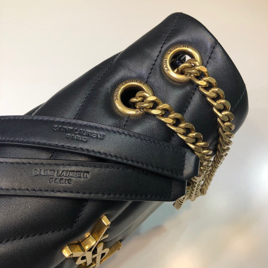 YSL Saint Laurent Loulou Matelassé "Y" 9.8in 23cm Black Small Chain Handbag Ysl 494699Dv7271000