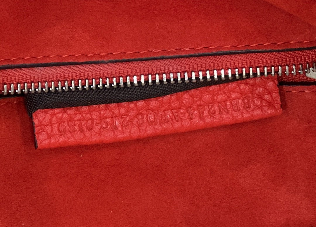 Peekaboo Red 23Cm9In Small Travel Bag