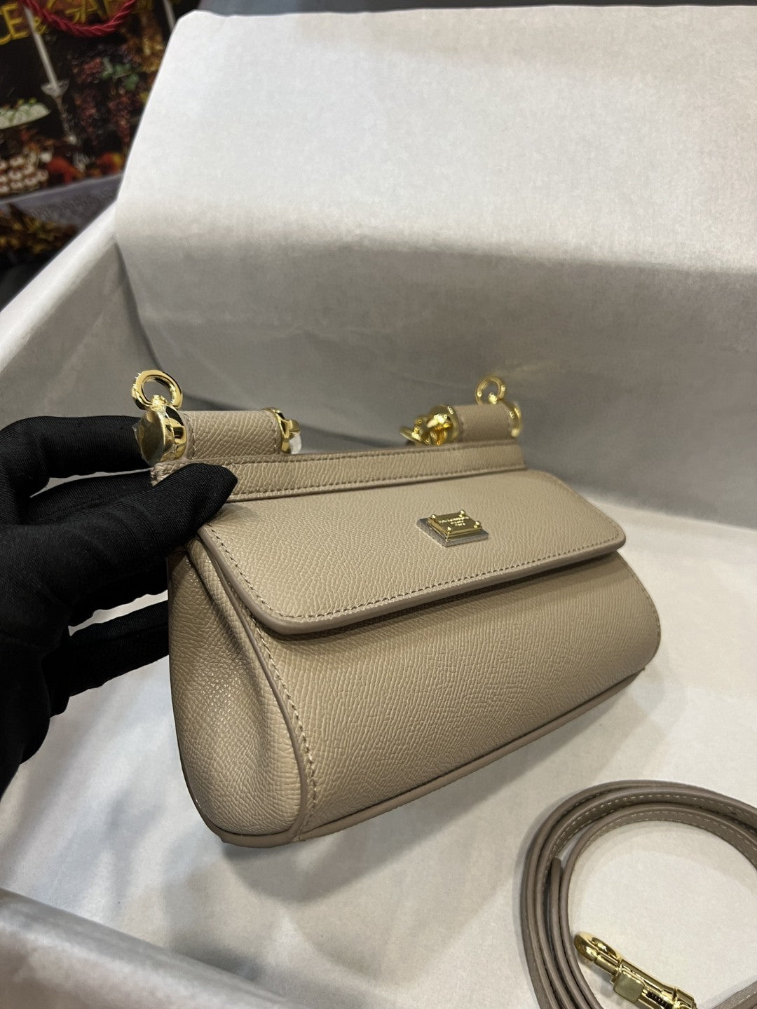 Sicily Dauphine Beige Small Travel Bag