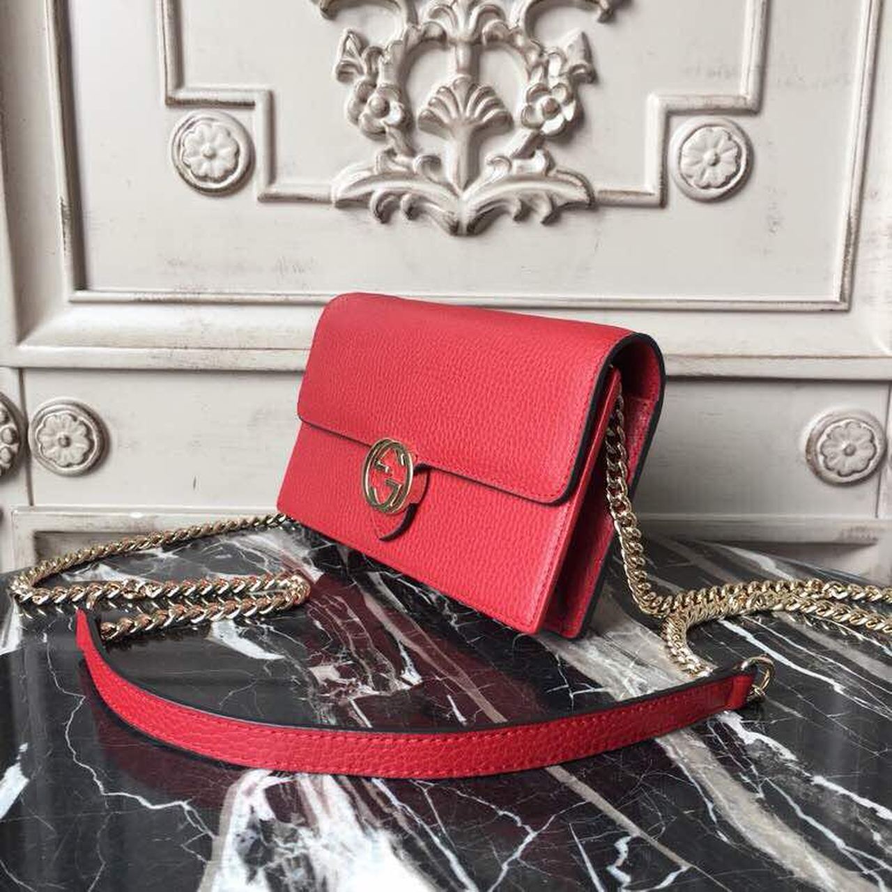 gg Interlocking gg Grained Spring Calfskin Red Jewelry