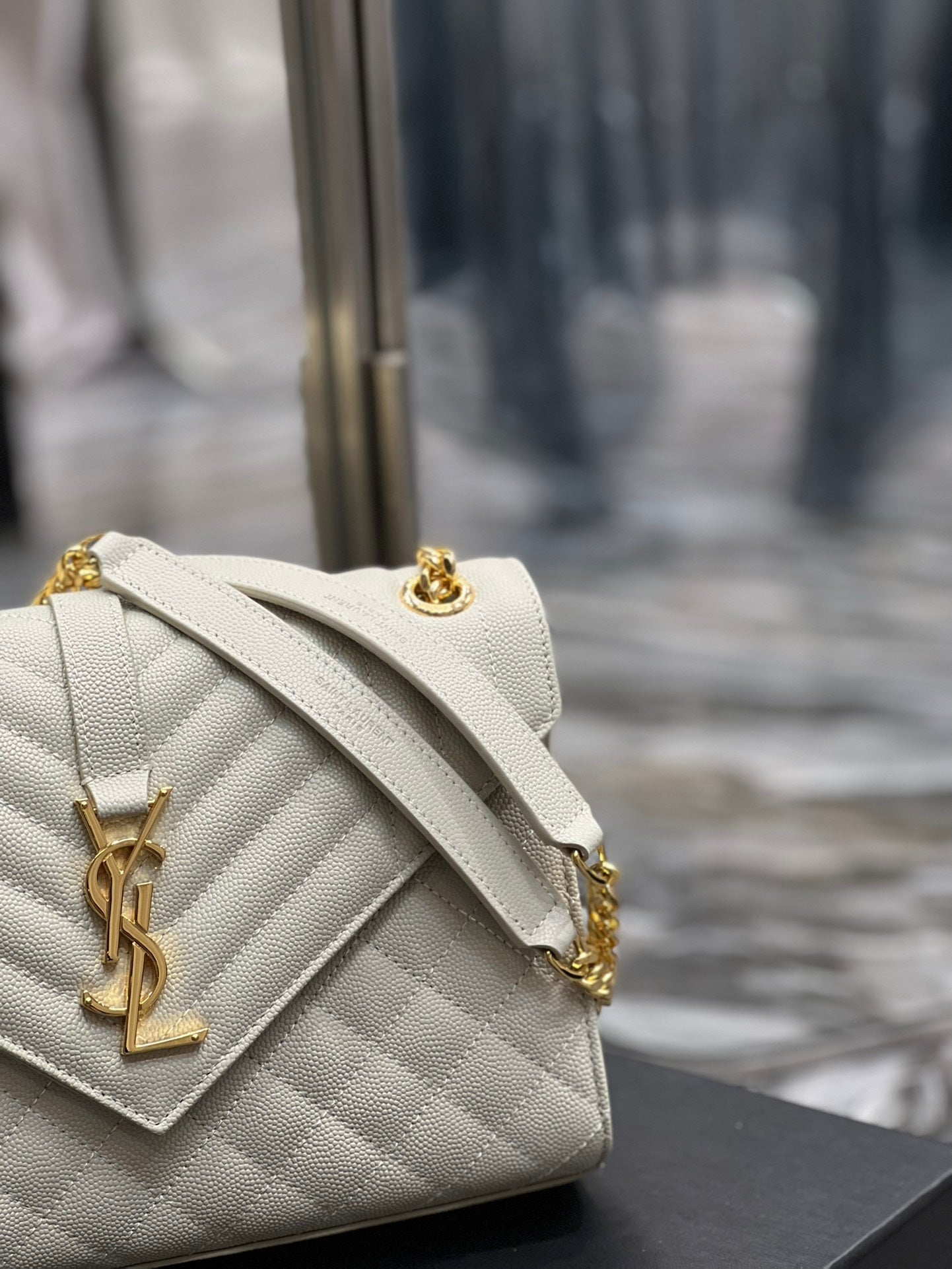 YSL Saint Laurent Envelope , ’s 9in 24cm White Medium Chain Handbag