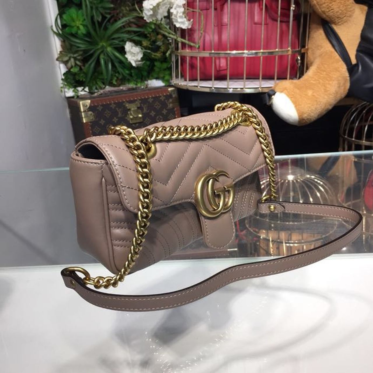 gg Marmont Matelassé Chevron Beige Mini Bag