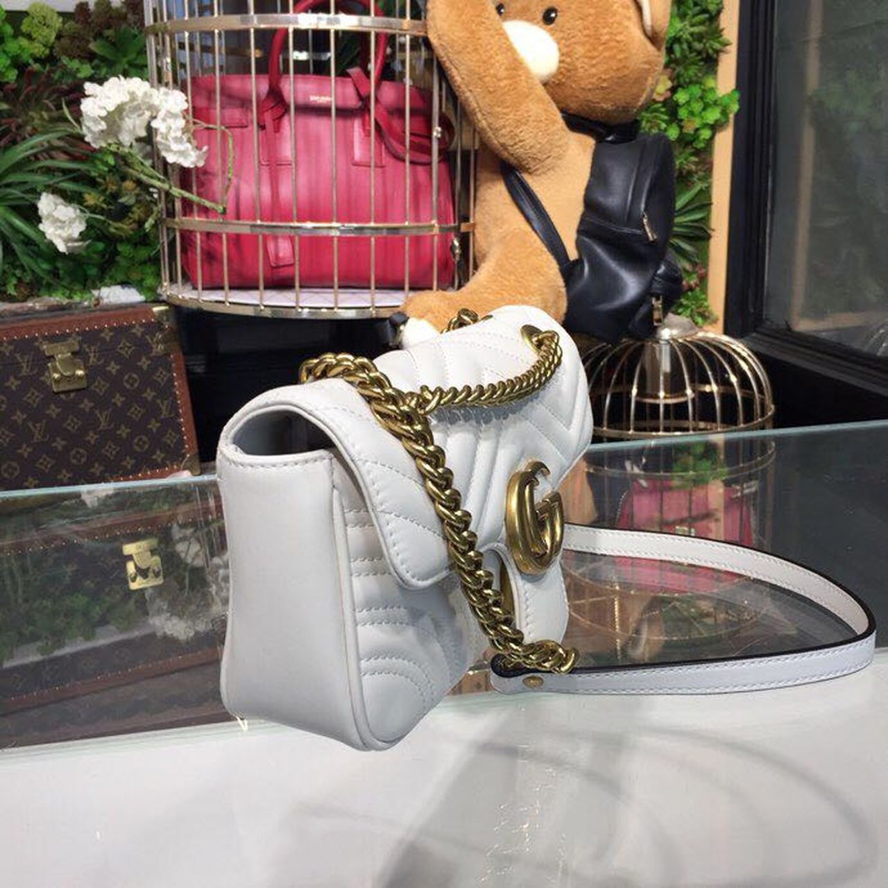 gg Marmont Matelassé Chevron White Mini Bag
