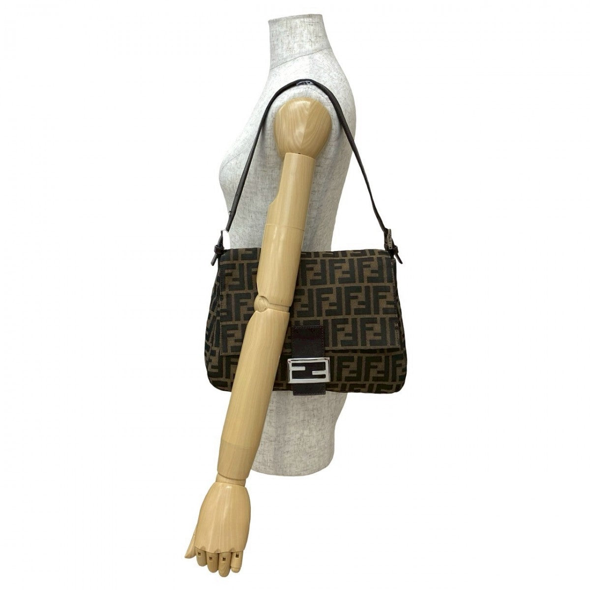 Fendi Shoulder Bag Mamma Leather Brown Bucket 661B254811960