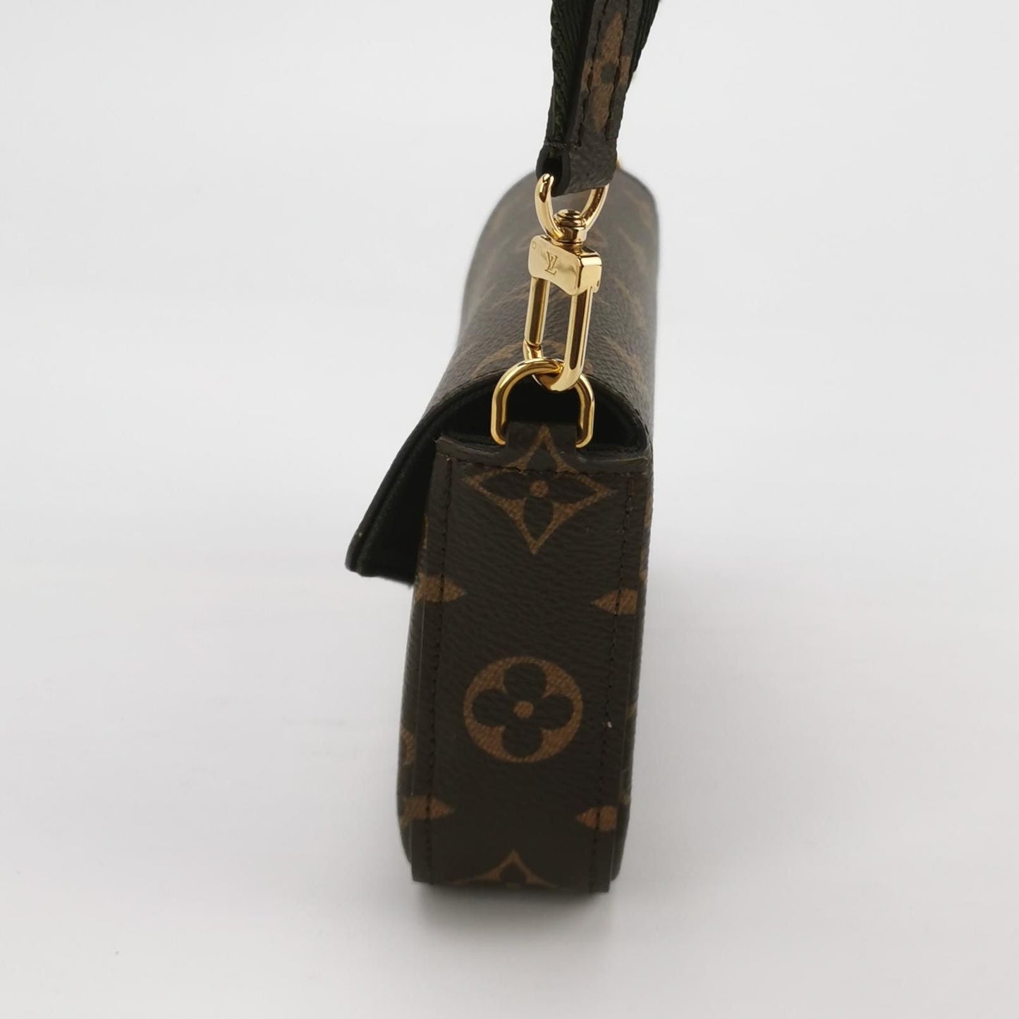 Louis Vuitton Felicie Strap & Go Monogram Snap Multi- Bag 250429781170591