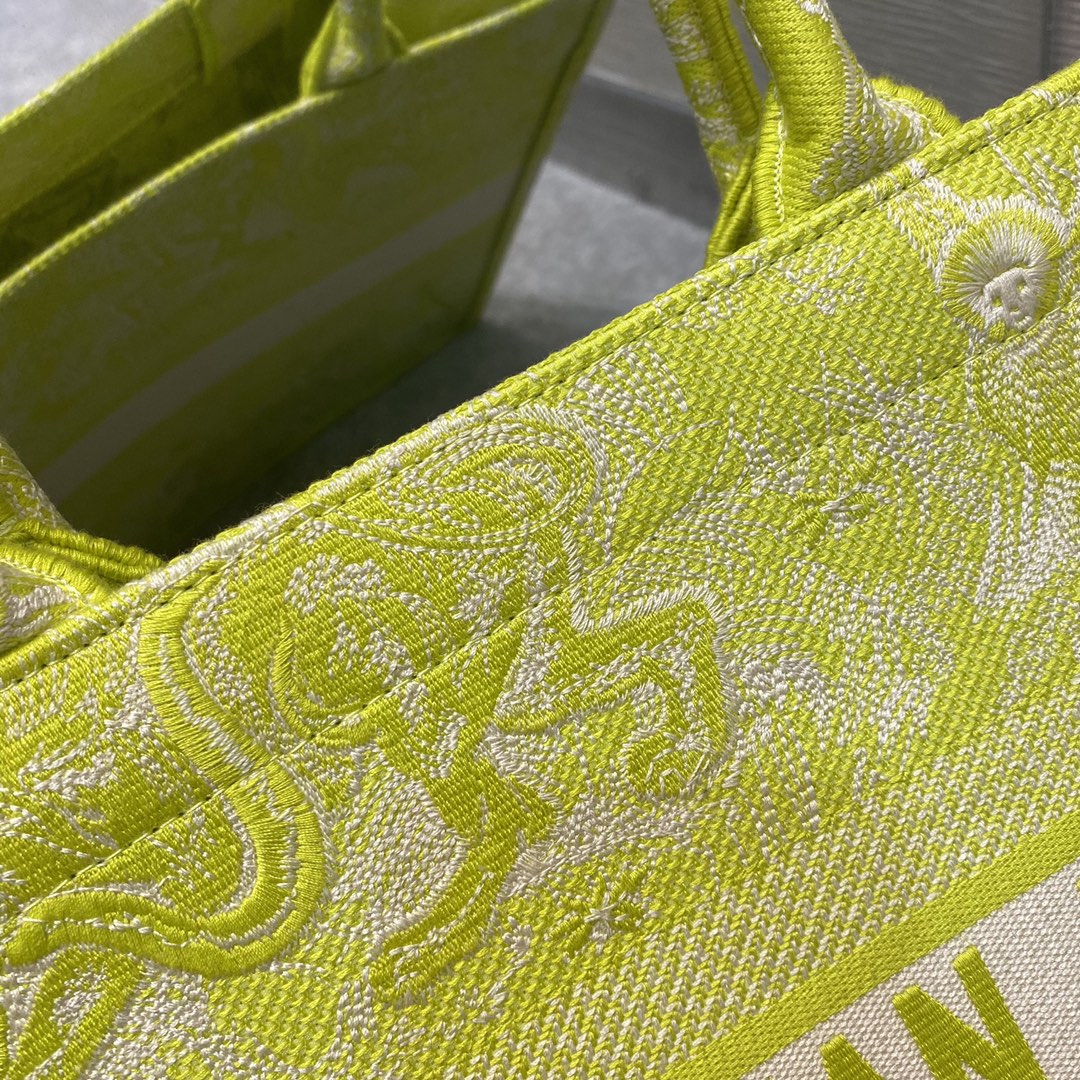 Metop Qualityum Book Lime Toile Book Tote Bag