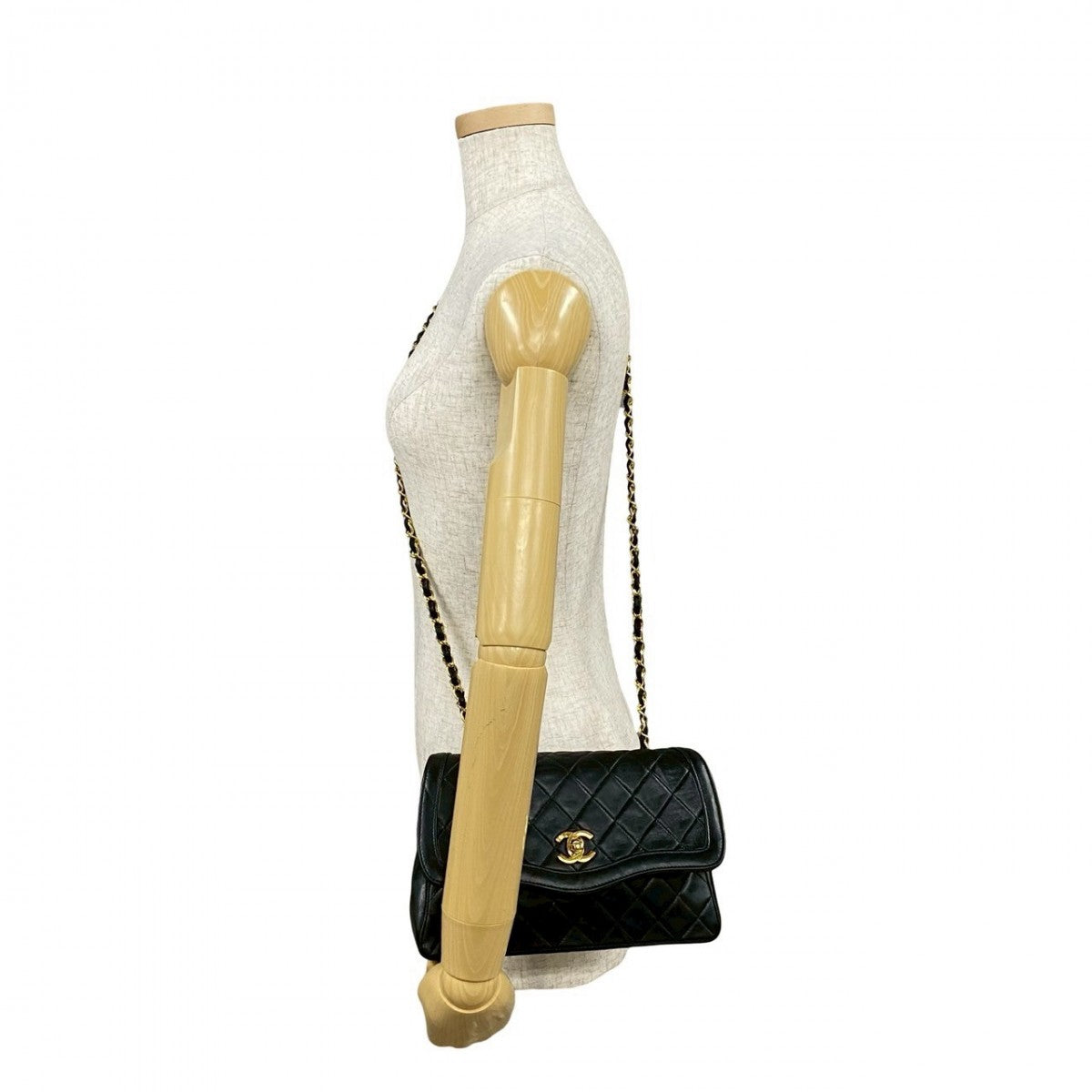 Chanel lambskin COCO Mark Matrasse Black Shoulder Bag 6Sbja3479775