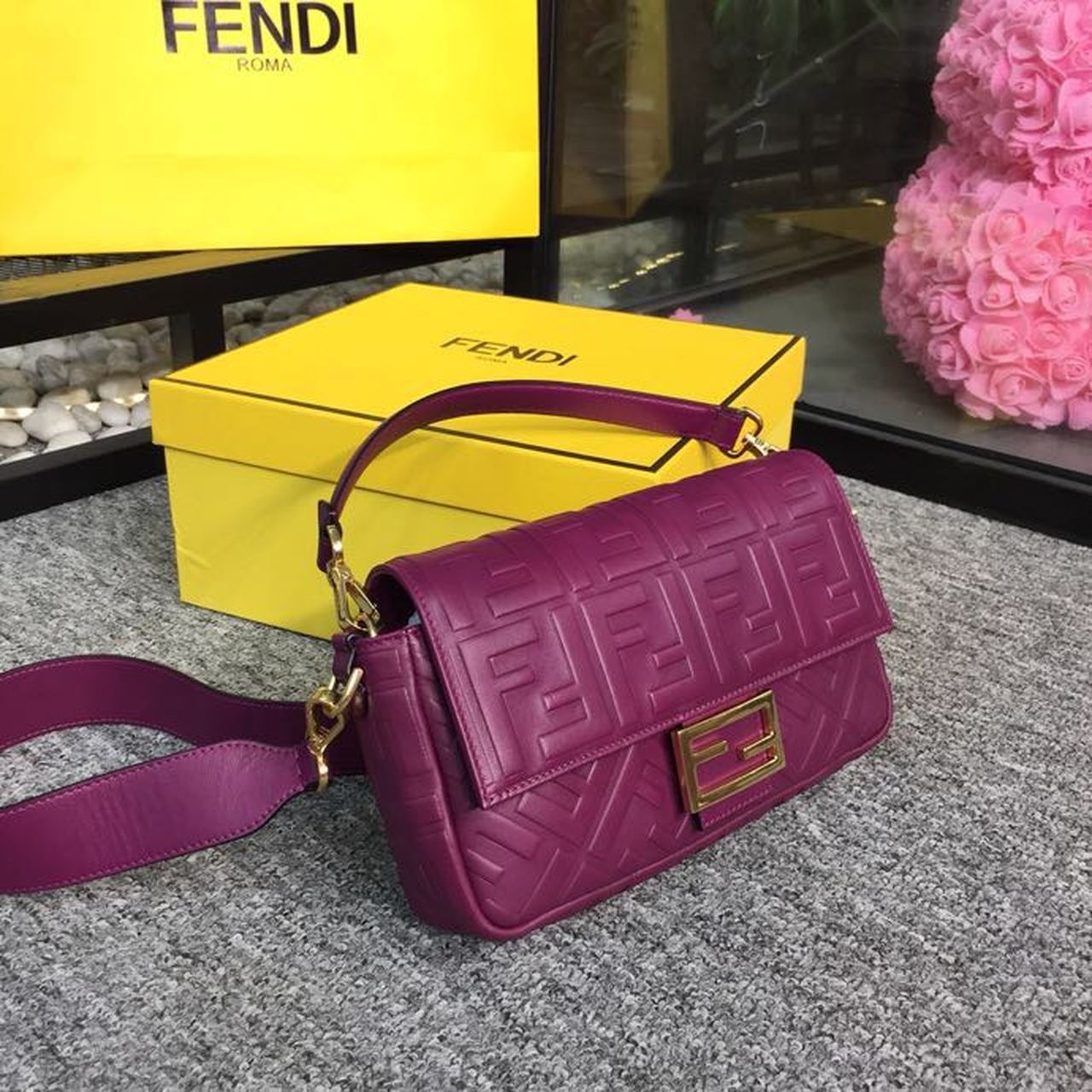 Fendi Top QualityTop Quality Baguette Nappa FF Crossbody Bag