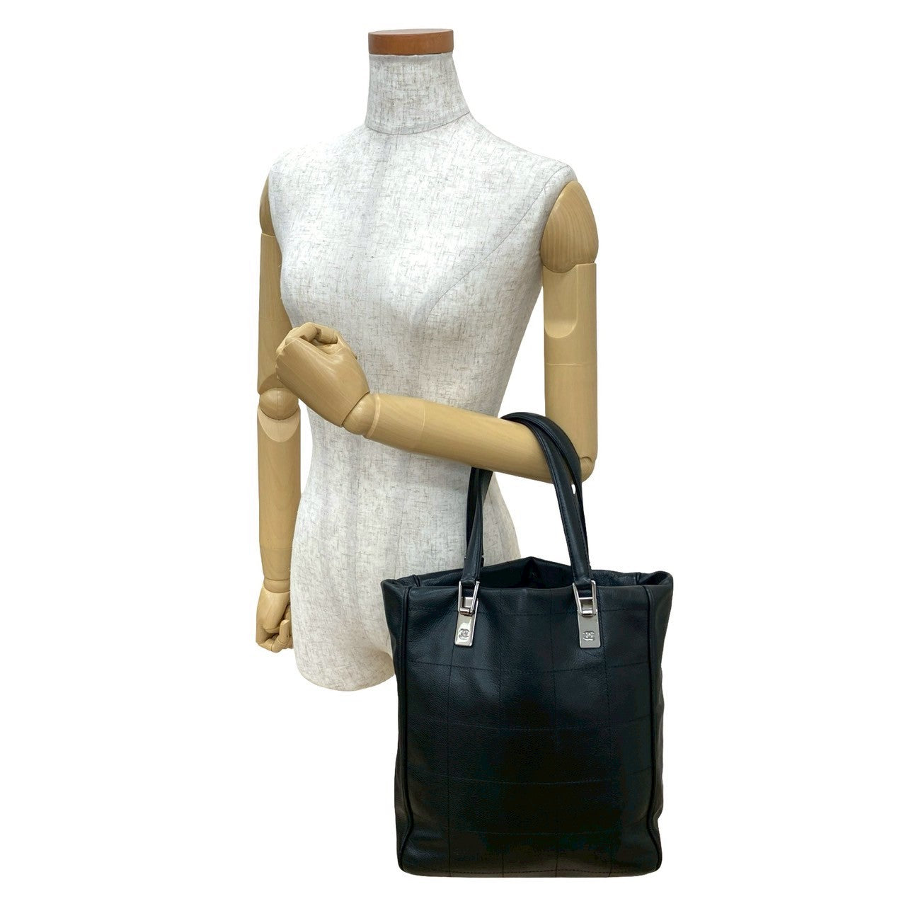Chanel Matt caviar skin Chocolate bar Black Tote Bag