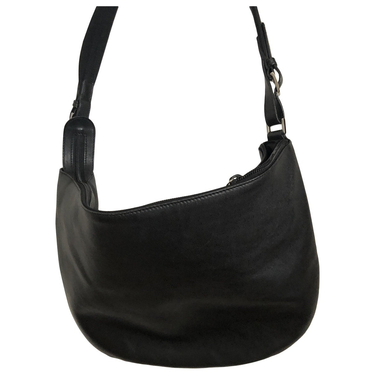Gucci black leather handbag