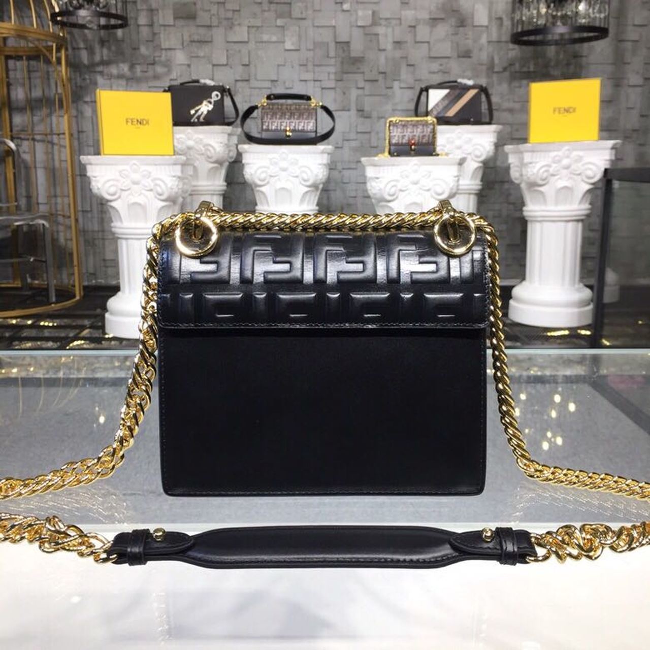Fendi Top QualityTop Quality FF Kan Black Gold Chain Logo Handbag