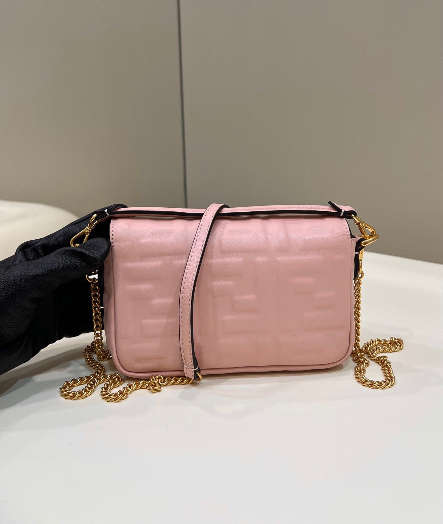 Fendi Top QualityTop Quality Baguette , Pink FF Crossbody Bag Ff 8Bs017