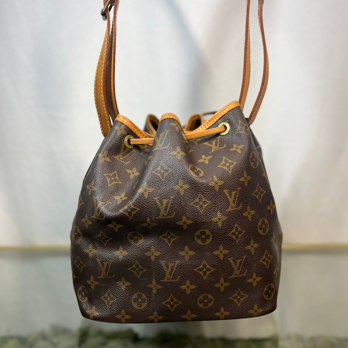 LOUIS VUITTON Noe Brown Monogram Canvas Bucket Bag