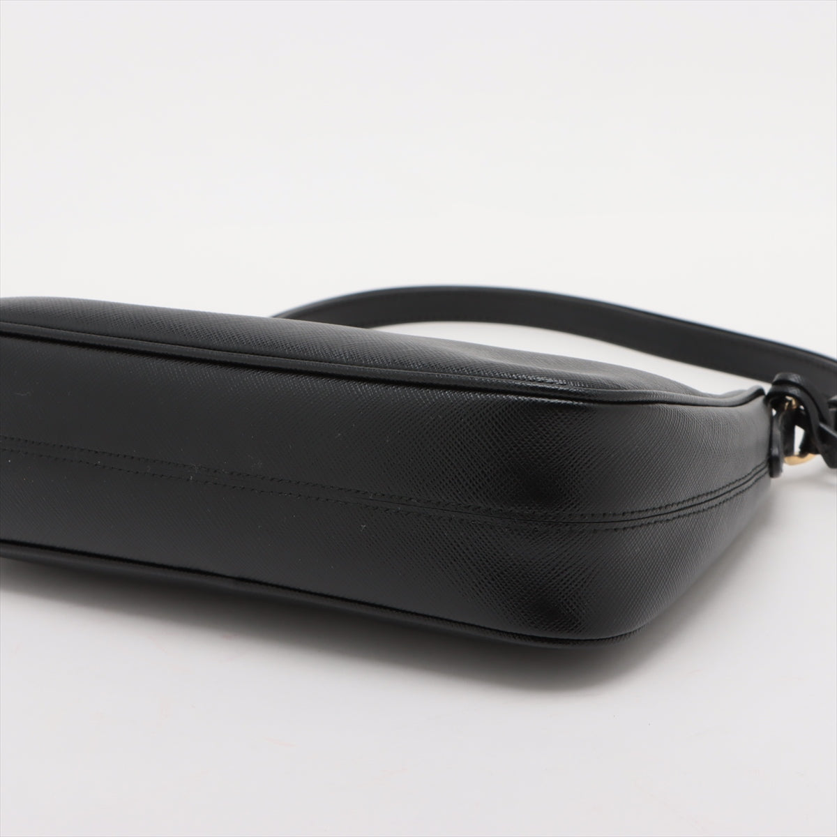Prada Re Edition Bag Leather Saffiano Black Travel Bag