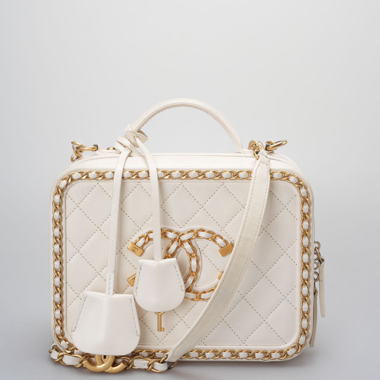 Chanel White Vanity Case Bag In Quilted Leather CC Filigree Chain Around