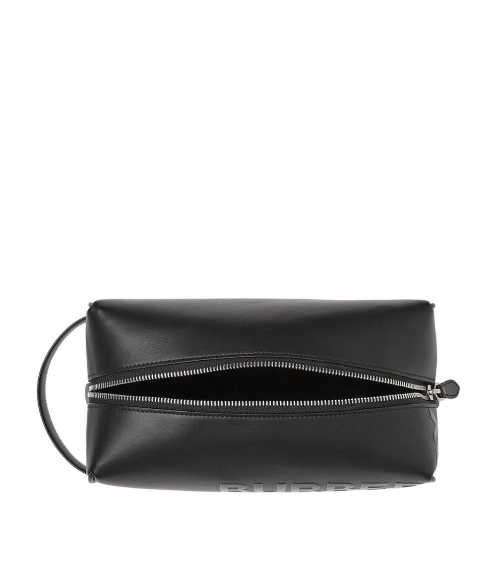 Burberry Burberry Leather Horseferry Toiletry Bag Travel Bag