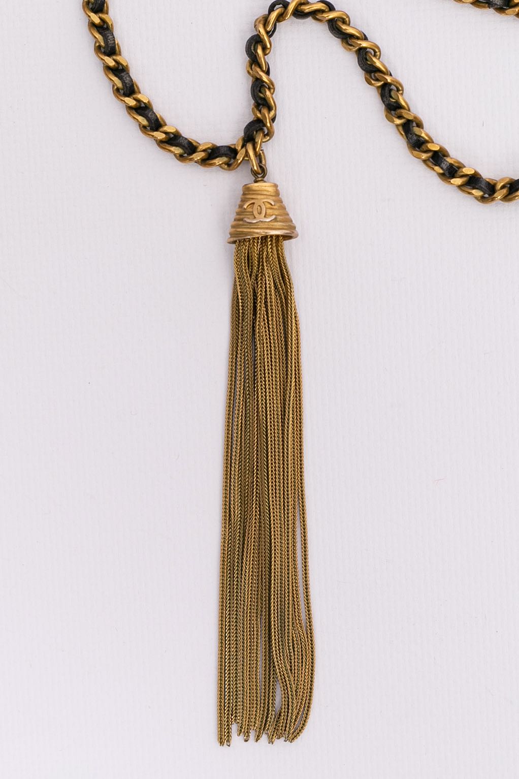 Long collier pompons Chanel Automne