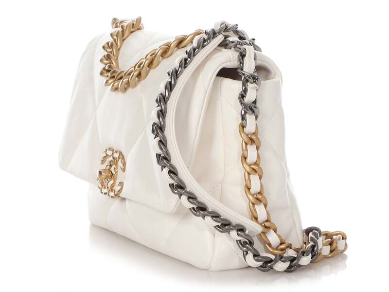Chanel QUILTED CALFSKIN 19 Handbag