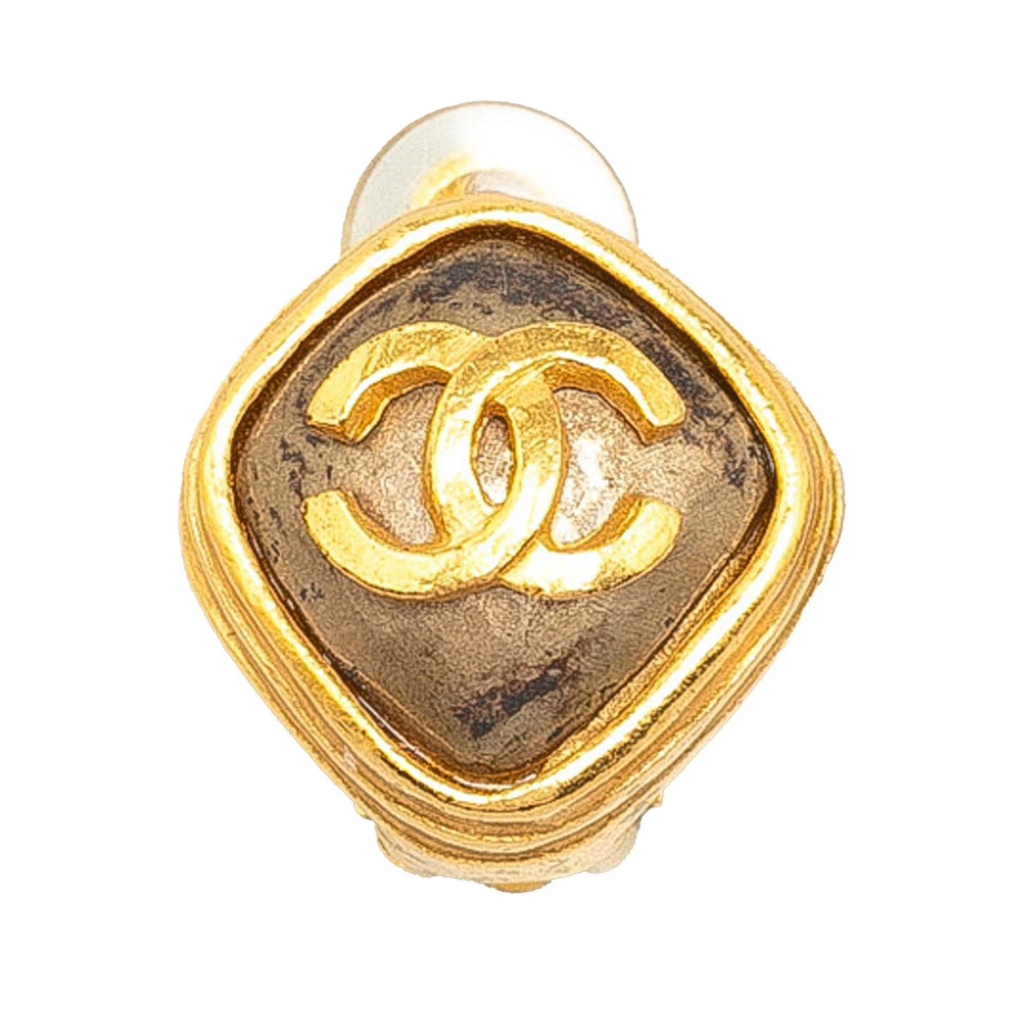 Chanel Cc Clip On Earrings (Shg-O6Zn0B)