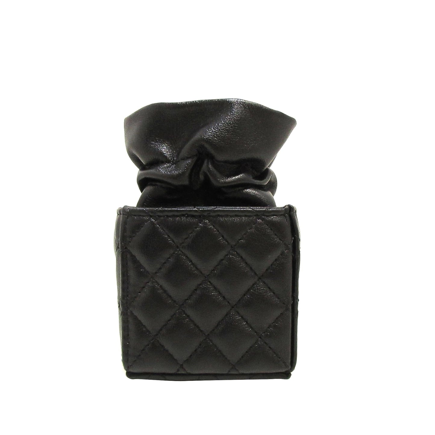 Chanel CC Matelasse Drawstring Bucket SHG-yrlpy9 Jewelry