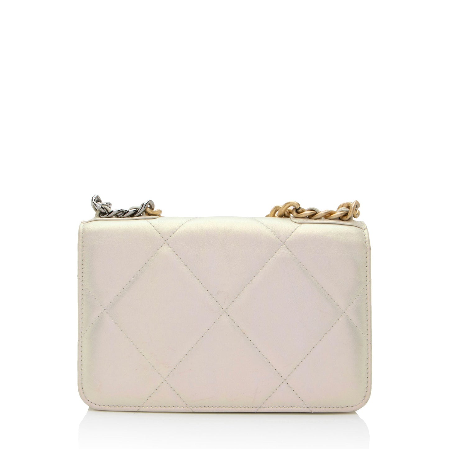 Chanel Iridescent Lambskin 19 on SHF-Q3iEEa Wallet Case