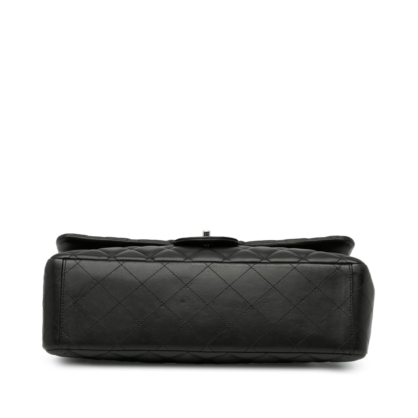 Chanel Maxi Classic Lambskin Double Flap SHG-5E7enw Handbag
